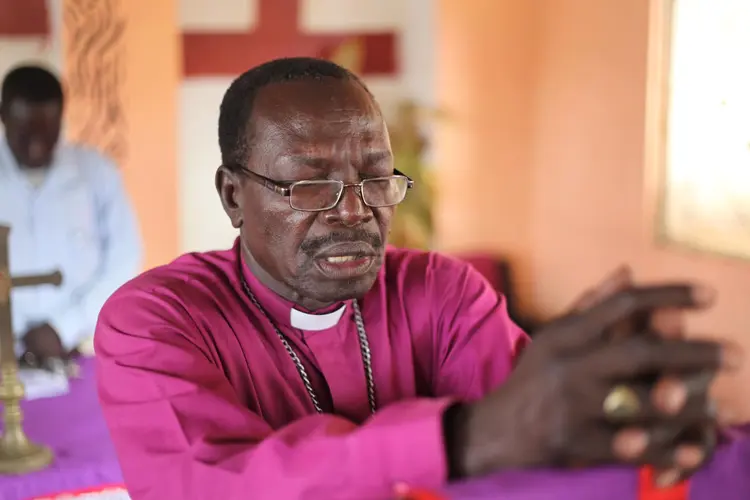 bishop ismail praying